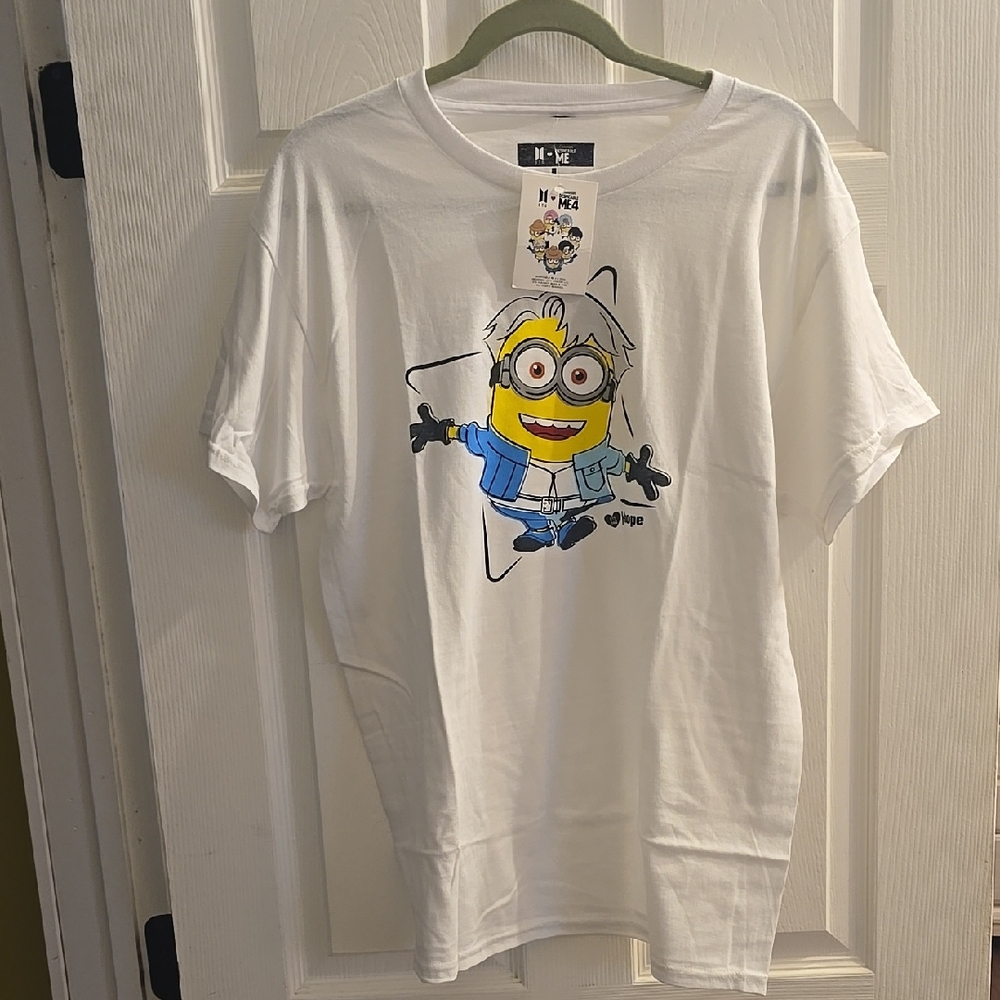 BTS Minions Despicable Me 4 Graphic Unisex White T-Shirt NWT Large